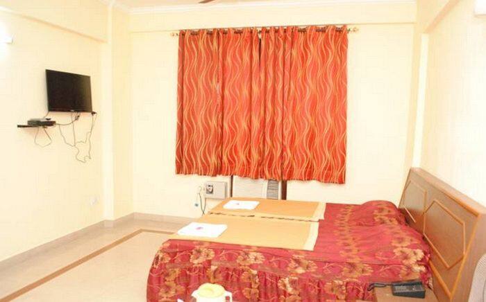 Hotel Chitikiran Lodge, Latur 4